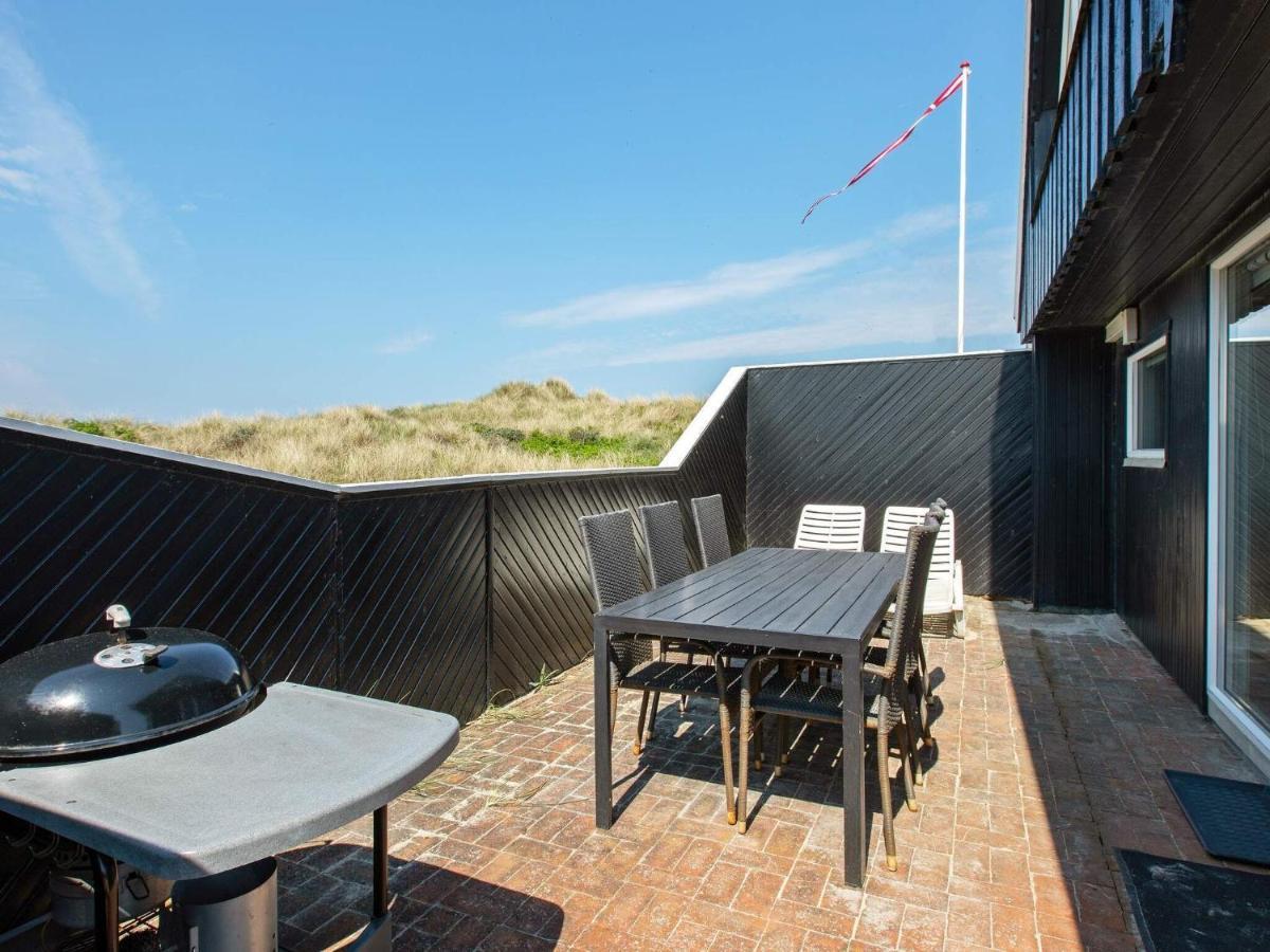 6 Person Holiday Home In Blokhus Kültér fotó